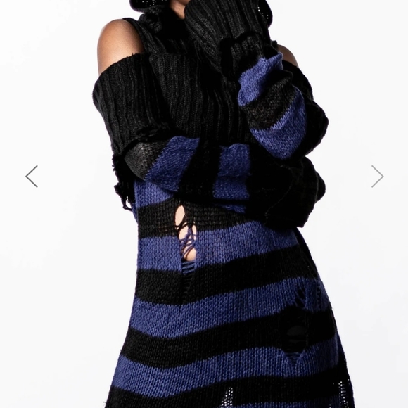 Sapphire Hooded Knit Sweater - Picture 5 of 8